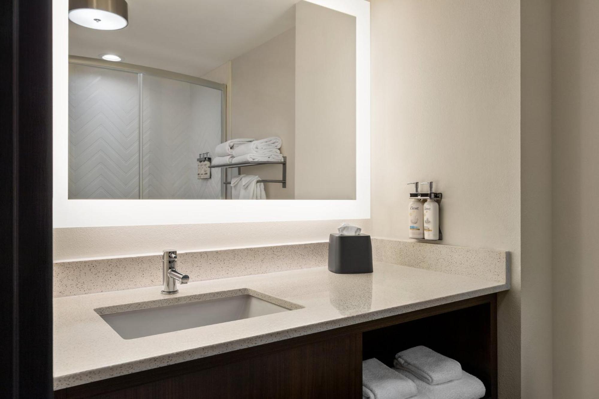 Columbus-hilliard By Ihg